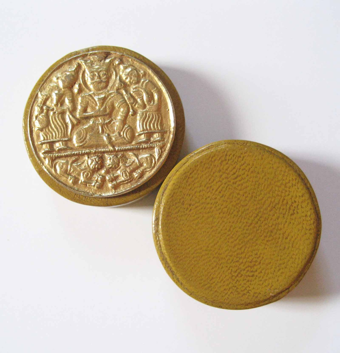 Unknown-Gilt/Gold-Coin